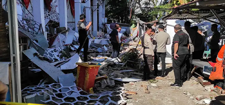 زلزال بقوة 7.4 درجات يضرب شرق إندونيسيا