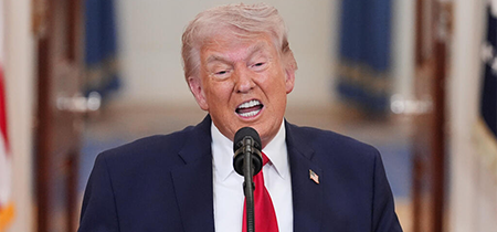 ترامب: حصار فوري على هرمز.. ومن يُهاجمنا سنُرسِله للجحيم